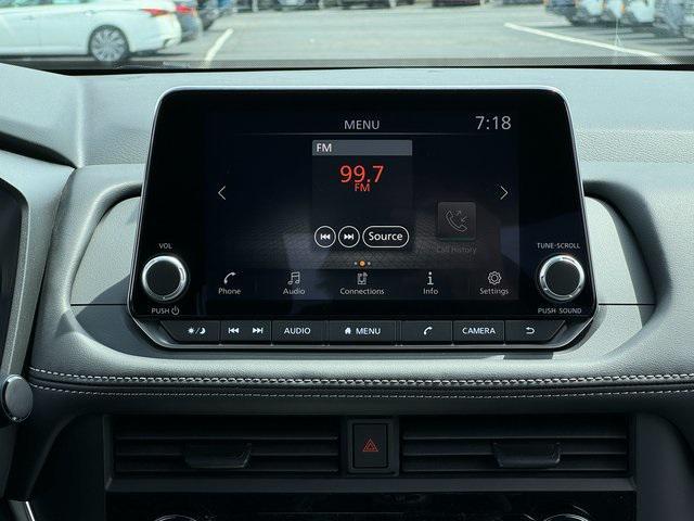 used 2025 Nissan Rogue car, priced at $25,995