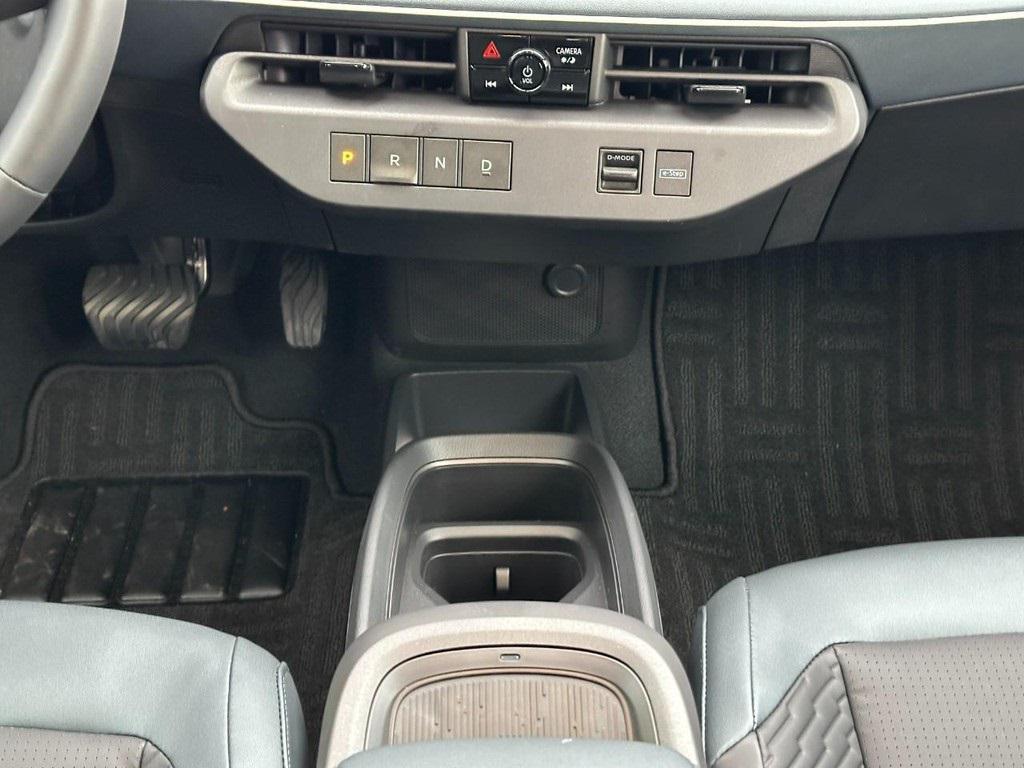 new 2026 Nissan Leaf car, priced at $40,254