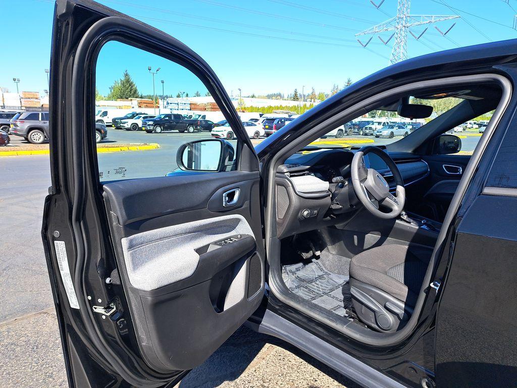 used 2025 Jeep Compass car, priced at $24,995