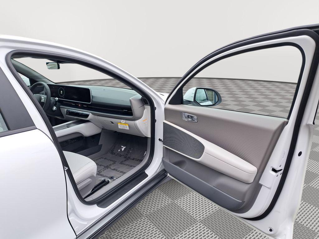 new 2025 Hyundai IONIQ 6 car, priced at $39,997
