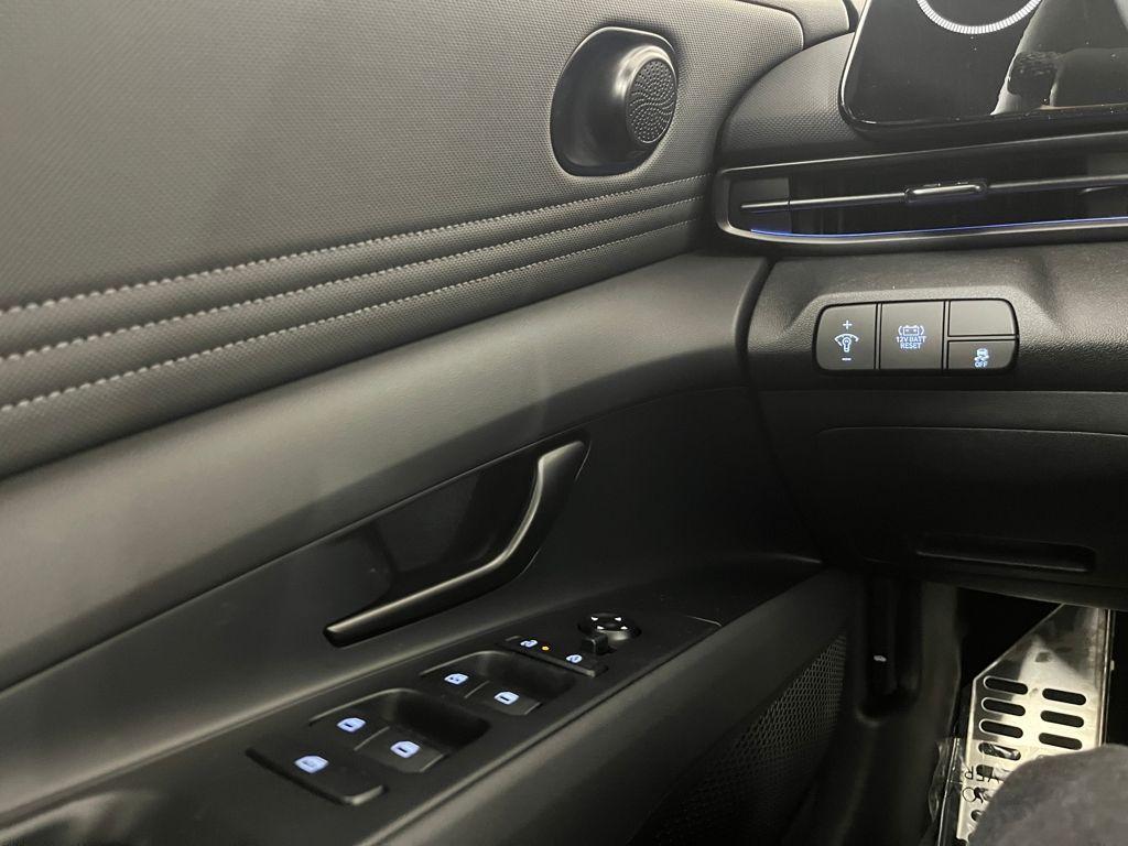 new 2026 Hyundai ELANTRA HEV car, priced at $29,230