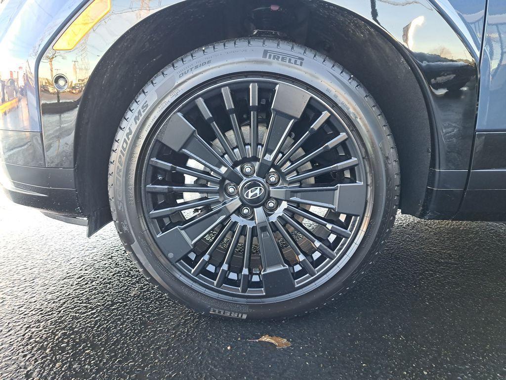 new 2026 Hyundai SANTA FE HEV car, priced at $52,213