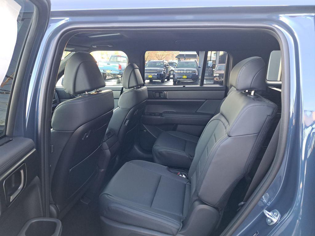 new 2026 Hyundai SANTA FE HEV car, priced at $52,213