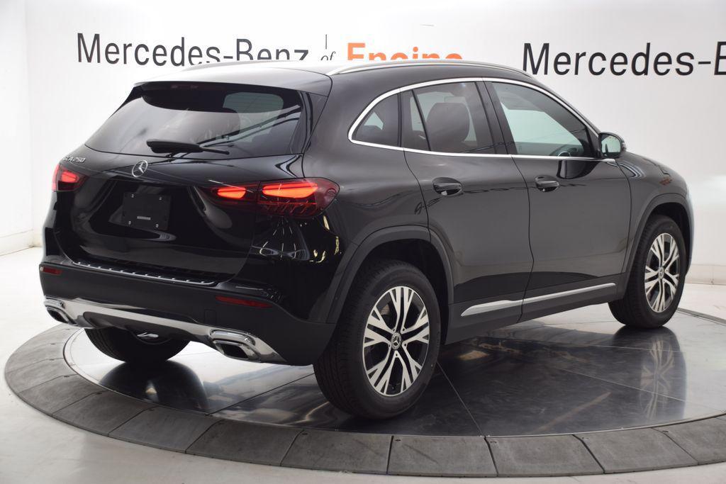 new 2026 Mercedes-Benz GLA 250 car, priced at $44,935