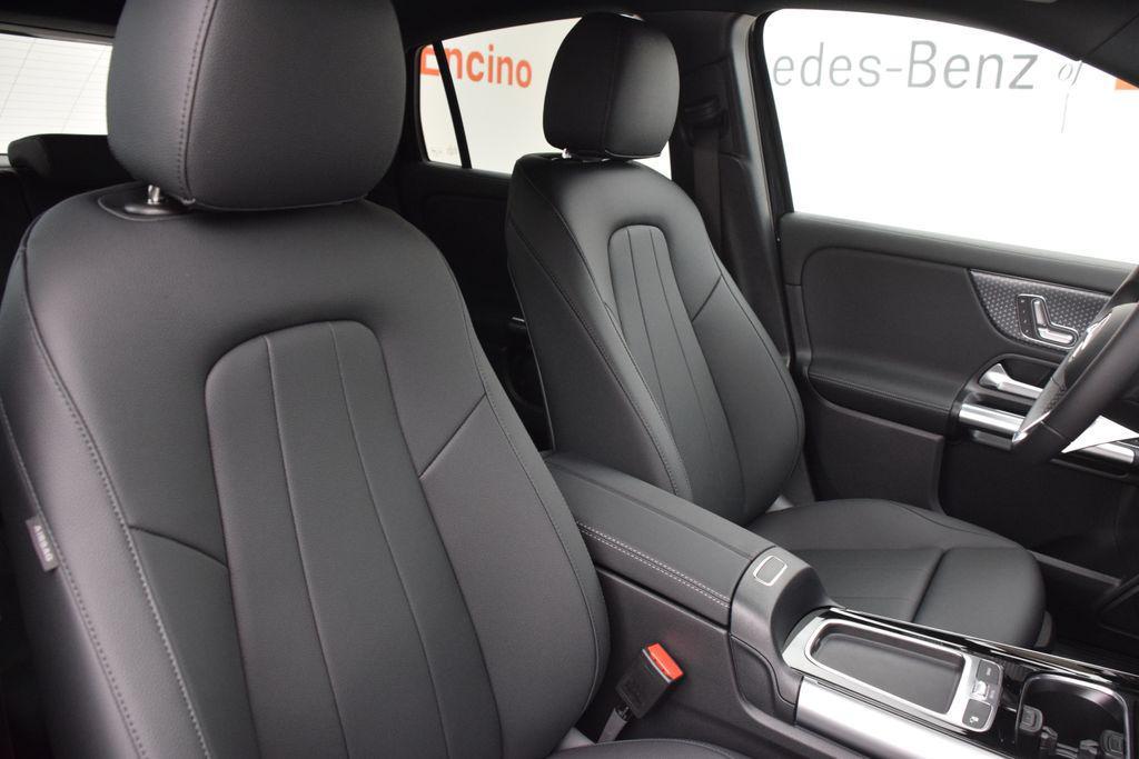 new 2026 Mercedes-Benz GLA 250 car, priced at $44,935