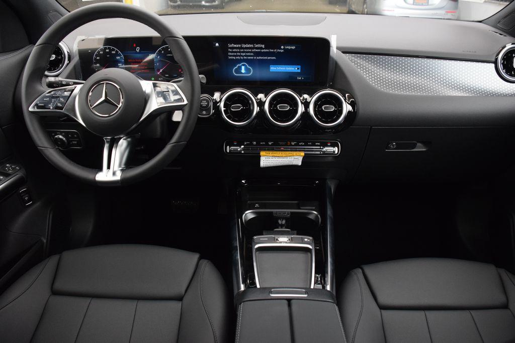 new 2026 Mercedes-Benz GLA 250 car, priced at $44,935