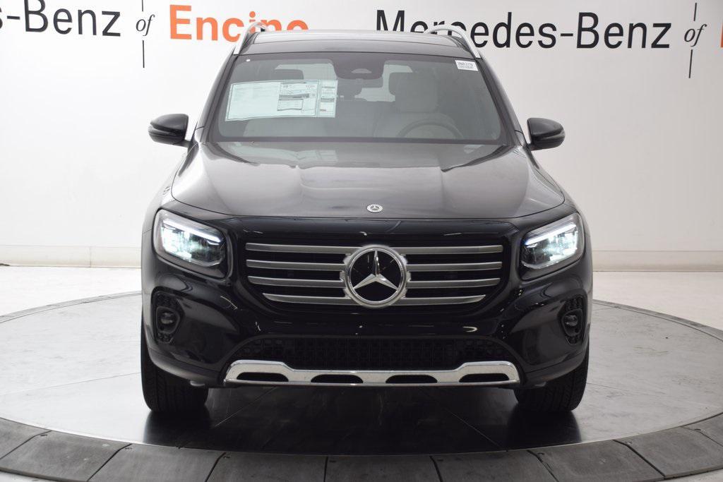 new 2025 Mercedes-Benz GLB 250 car, priced at $47,520