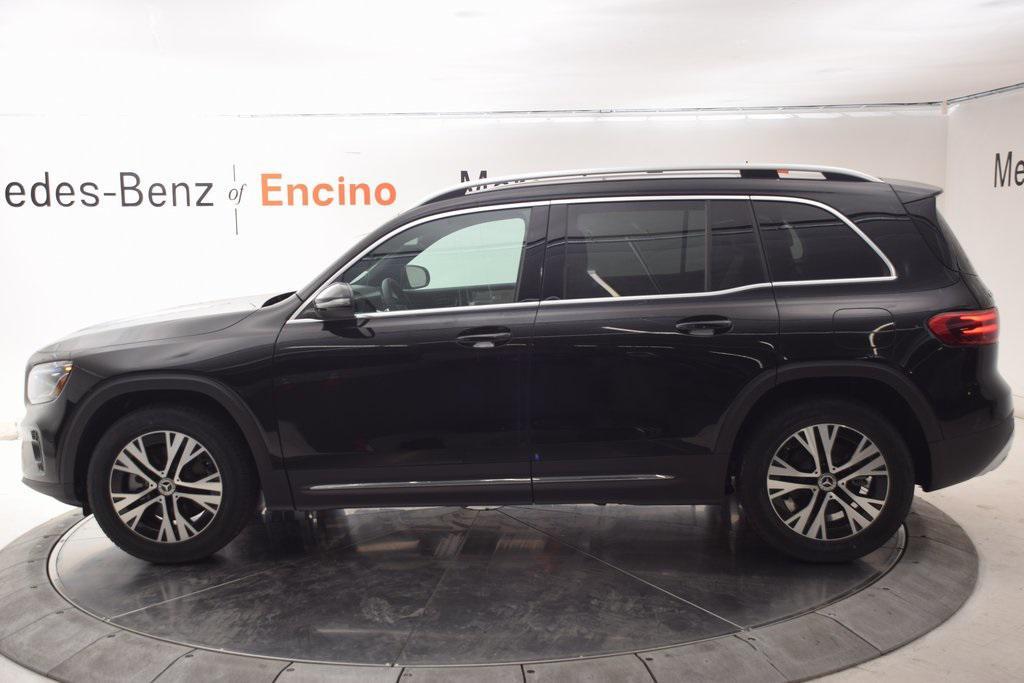 new 2025 Mercedes-Benz GLB 250 car, priced at $47,520