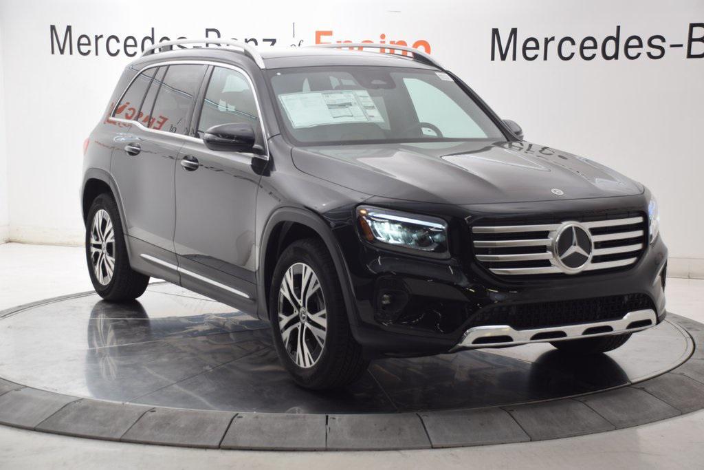 new 2025 Mercedes-Benz GLB 250 car, priced at $47,520