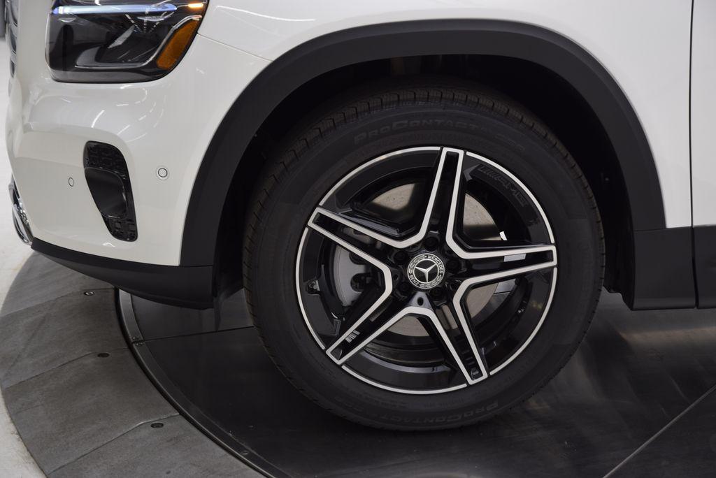 new 2026 Mercedes-Benz GLB 250 car, priced at $49,570