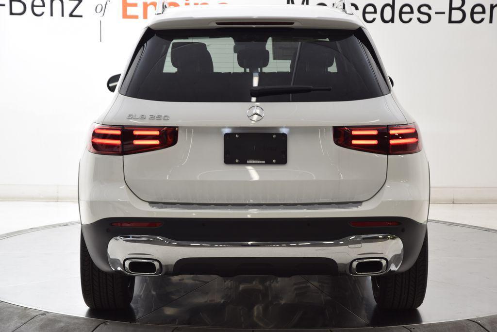 new 2026 Mercedes-Benz GLB 250 car, priced at $49,570