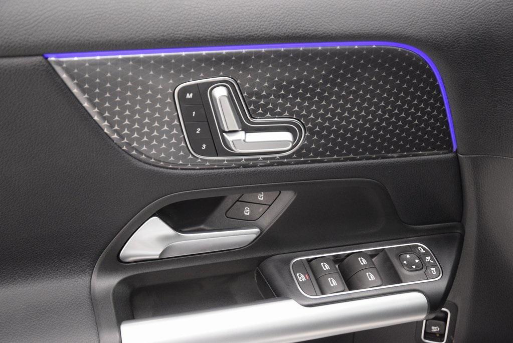 used 2025 Mercedes-Benz GLA 250 car, priced at $36,597