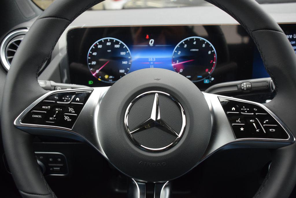 new 2026 Mercedes-Benz GLA 250 car, priced at $44,935