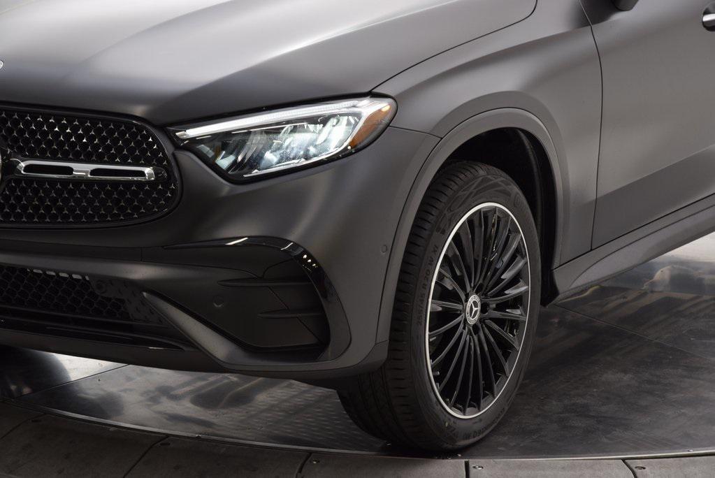 new 2026 Mercedes-Benz GLC 300 car, priced at $60,550