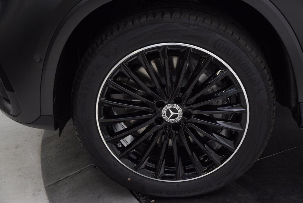 new 2026 Mercedes-Benz GLC 300 car, priced at $60,550