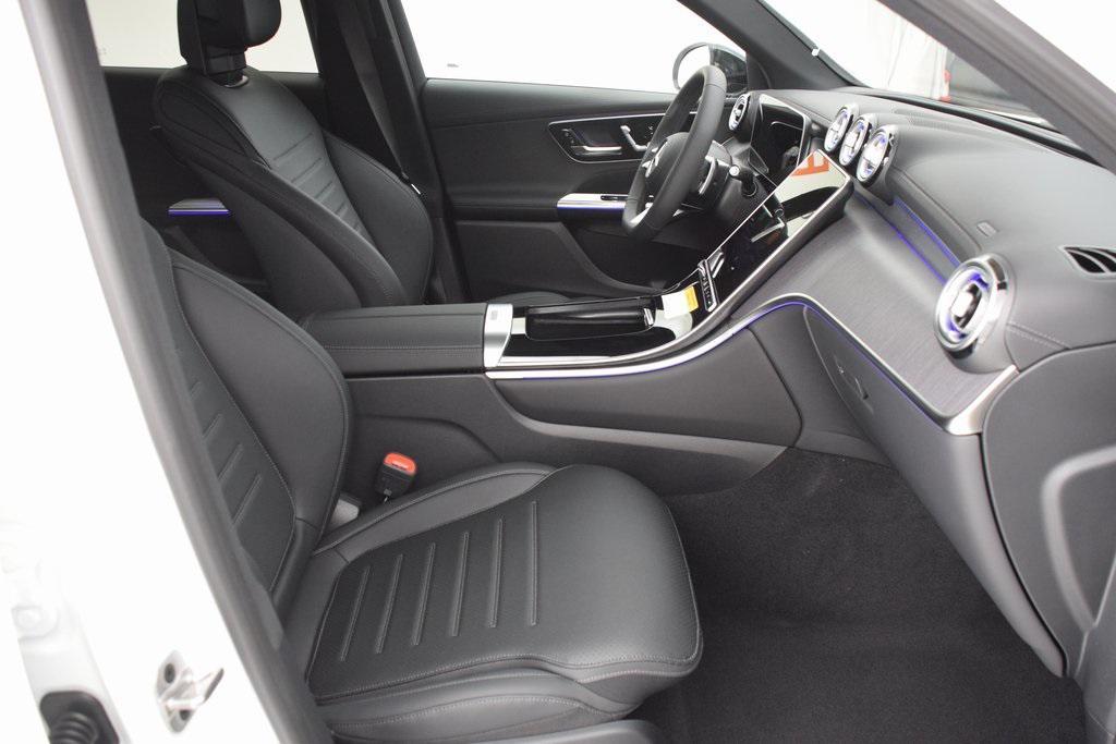 new 2026 Mercedes-Benz GLC 300 car, priced at $60,750