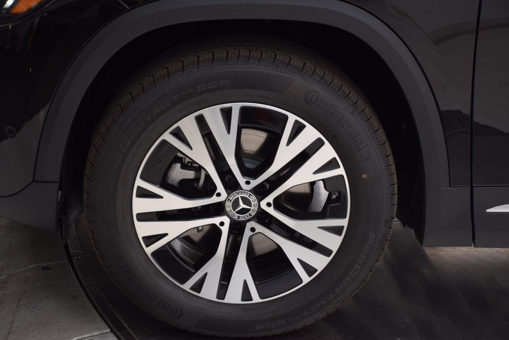 new 2026 Mercedes-Benz GLA 250 car, priced at $44,935