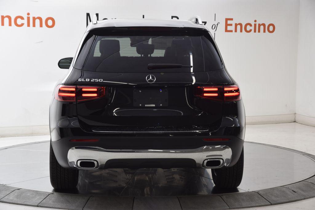 new 2026 Mercedes-Benz GLB 250 car, priced at $47,355