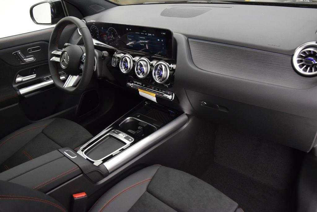 new 2026 Mercedes-Benz GLA 250 car, priced at $53,145