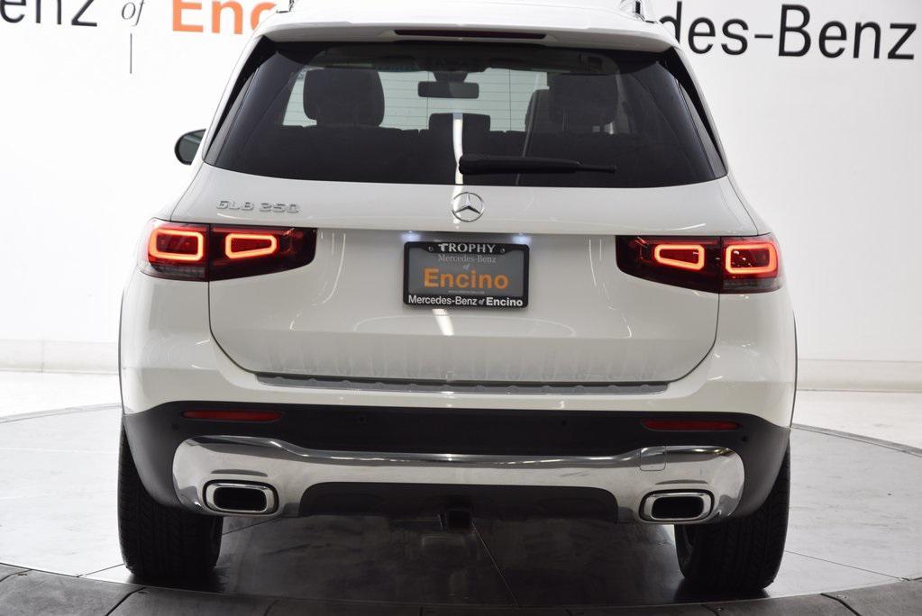 used 2022 Mercedes-Benz GLB 250 car, priced at $24,999