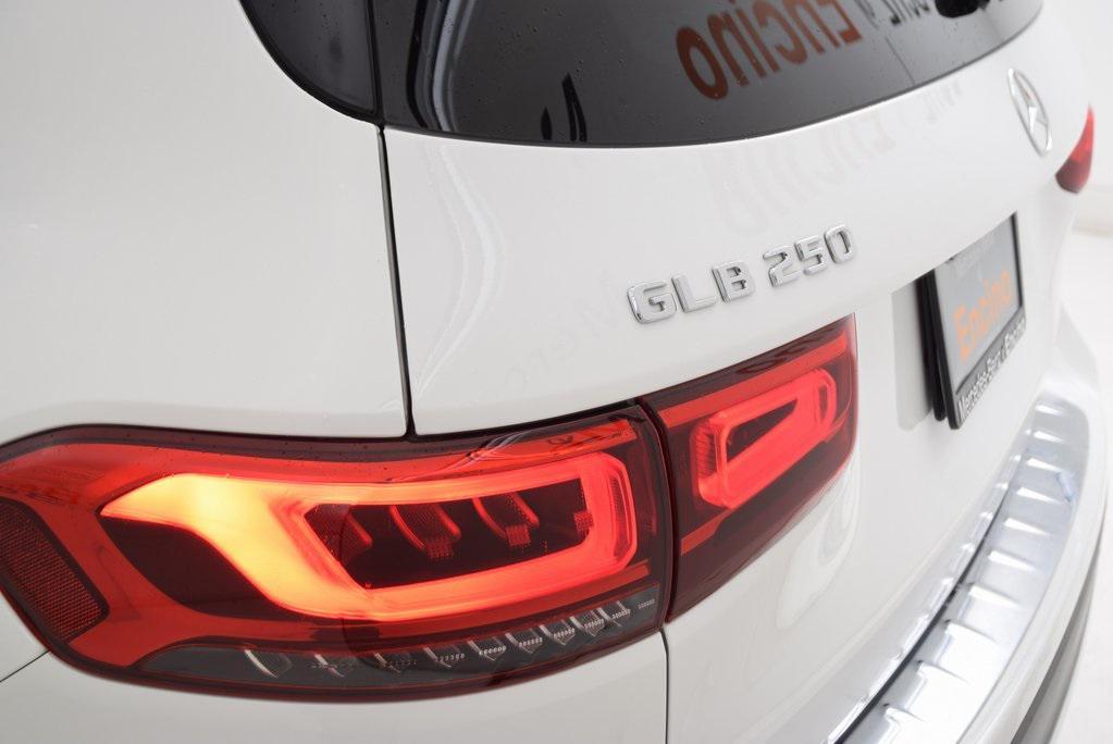 used 2022 Mercedes-Benz GLB 250 car, priced at $24,999