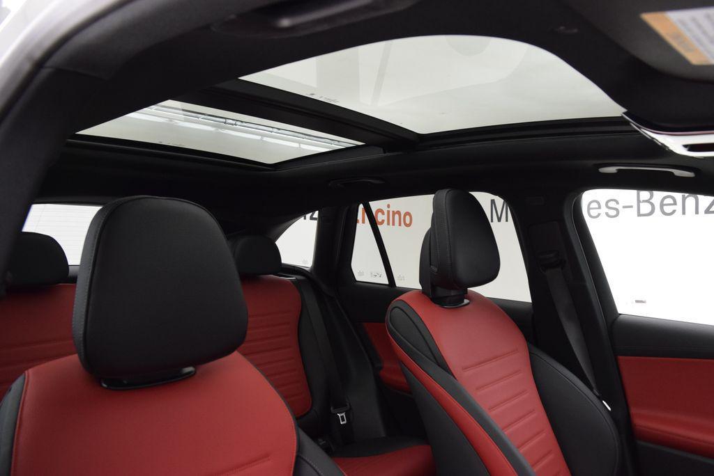 new 2026 Mercedes-Benz GLC 300 car, priced at $61,670