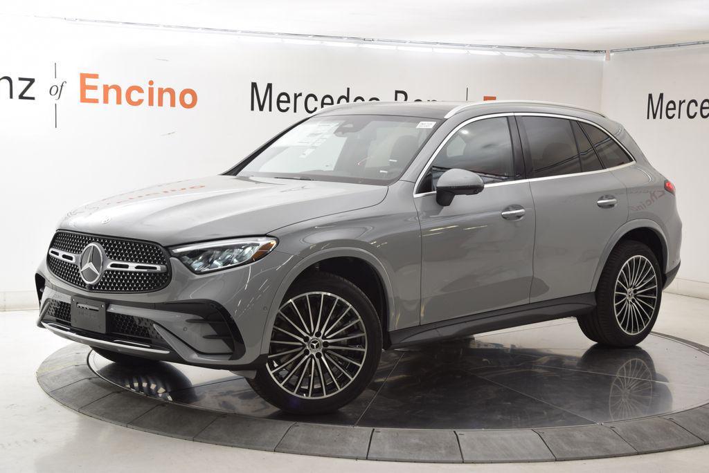 new 2026 Mercedes-Benz GLC 300 car, priced at $61,670