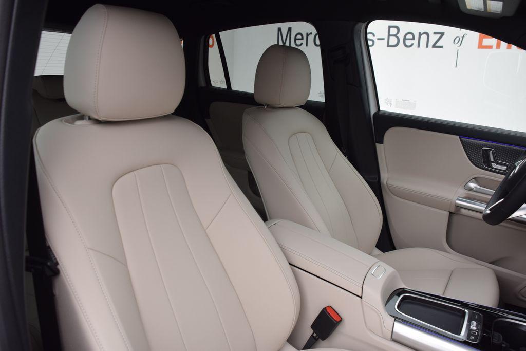 new 2026 Mercedes-Benz GLA 250 car, priced at $44,935