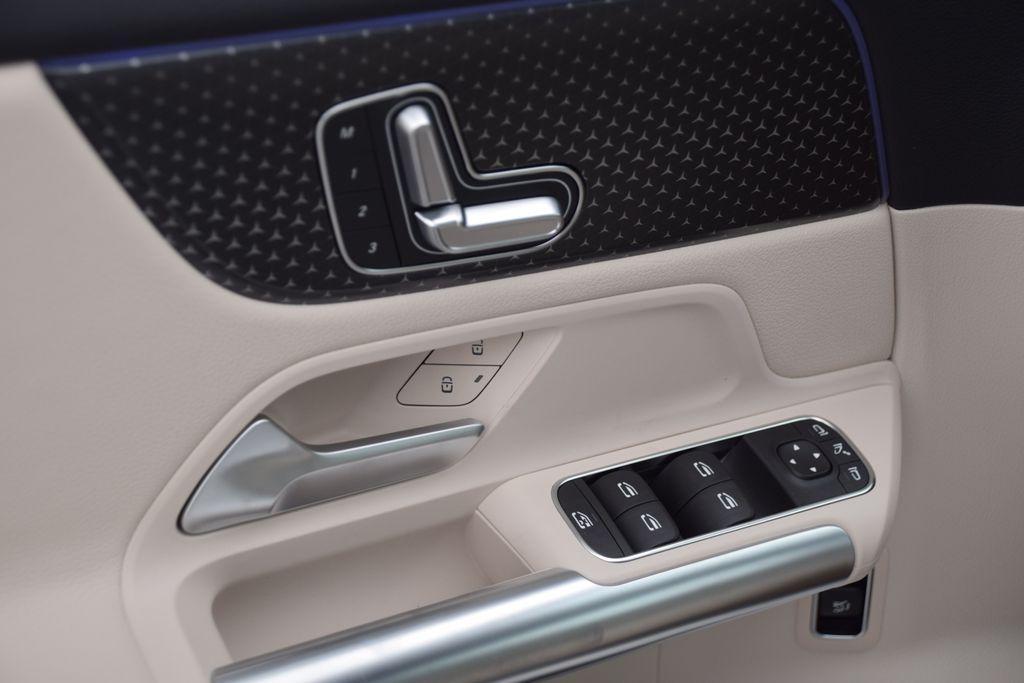 new 2026 Mercedes-Benz GLA 250 car, priced at $44,935