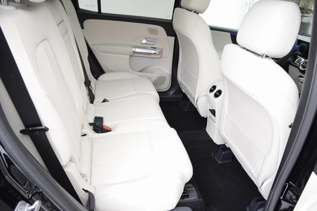 new 2026 Mercedes-Benz GLB 250 car, priced at $50,160