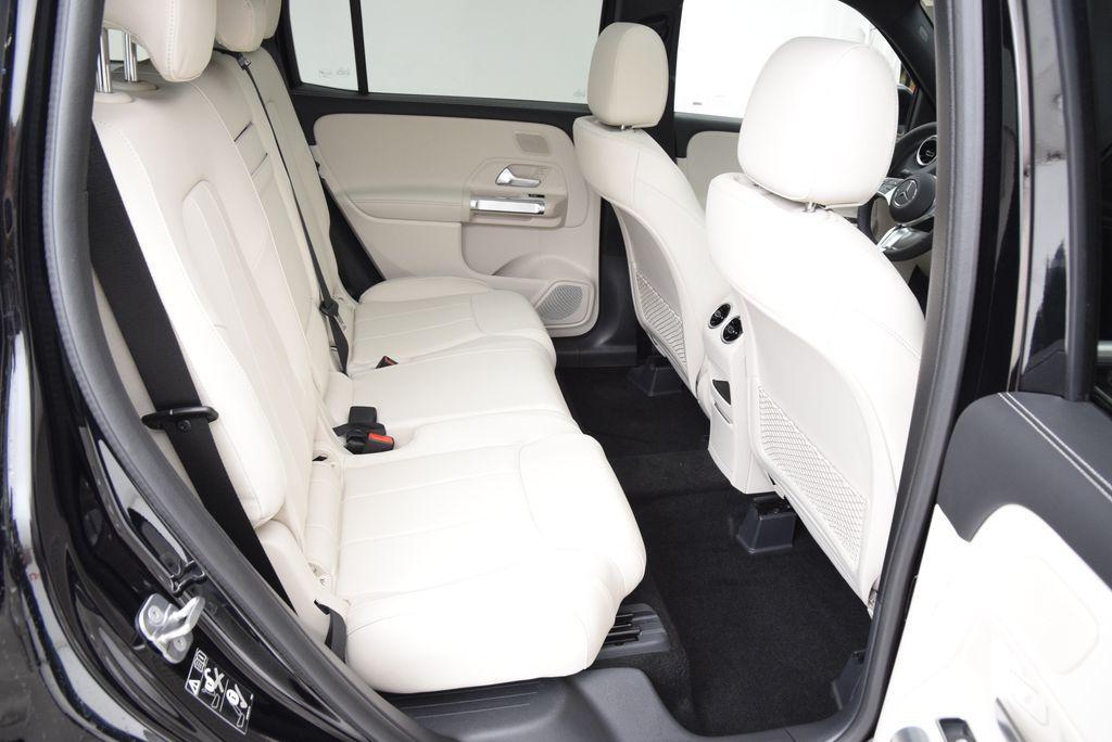 new 2026 Mercedes-Benz GLB 250 car, priced at $47,180