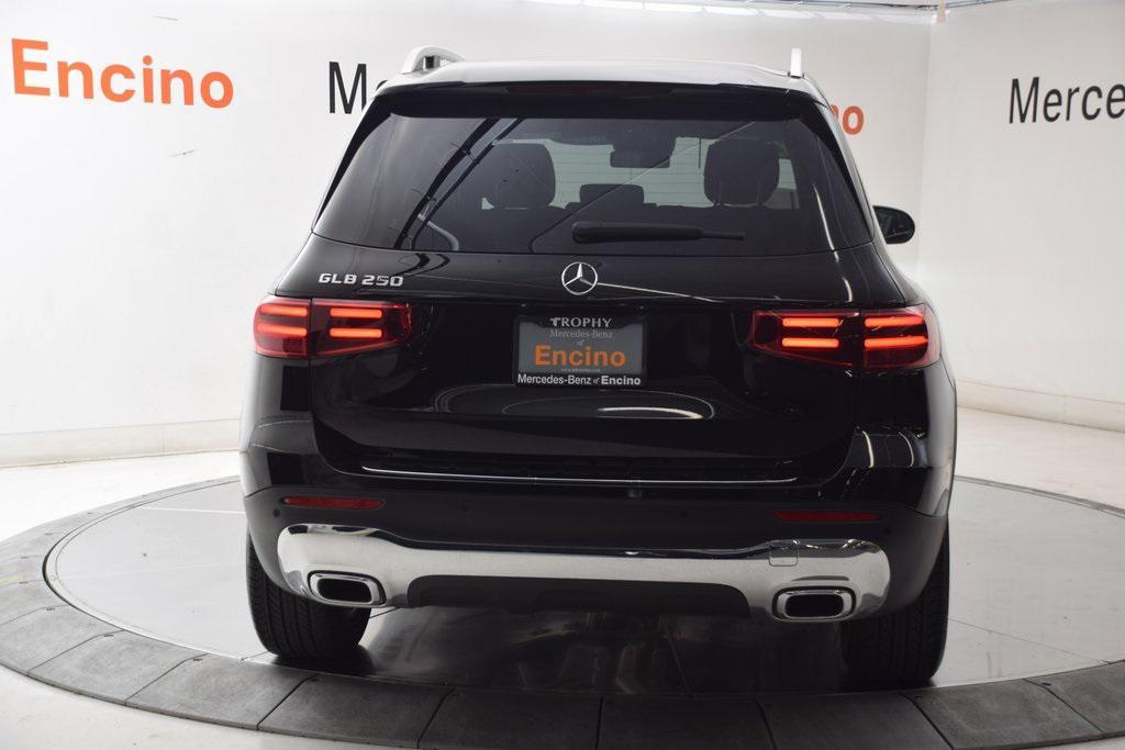 used 2025 Mercedes-Benz GLB 250 car, priced at $41,987