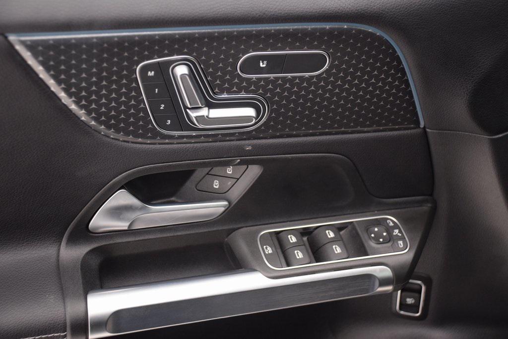 used 2025 Mercedes-Benz GLB 250 car, priced at $41,987