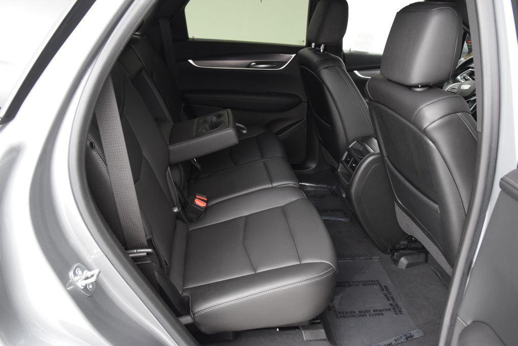 used 2025 Cadillac XT5 car, priced at $34,583