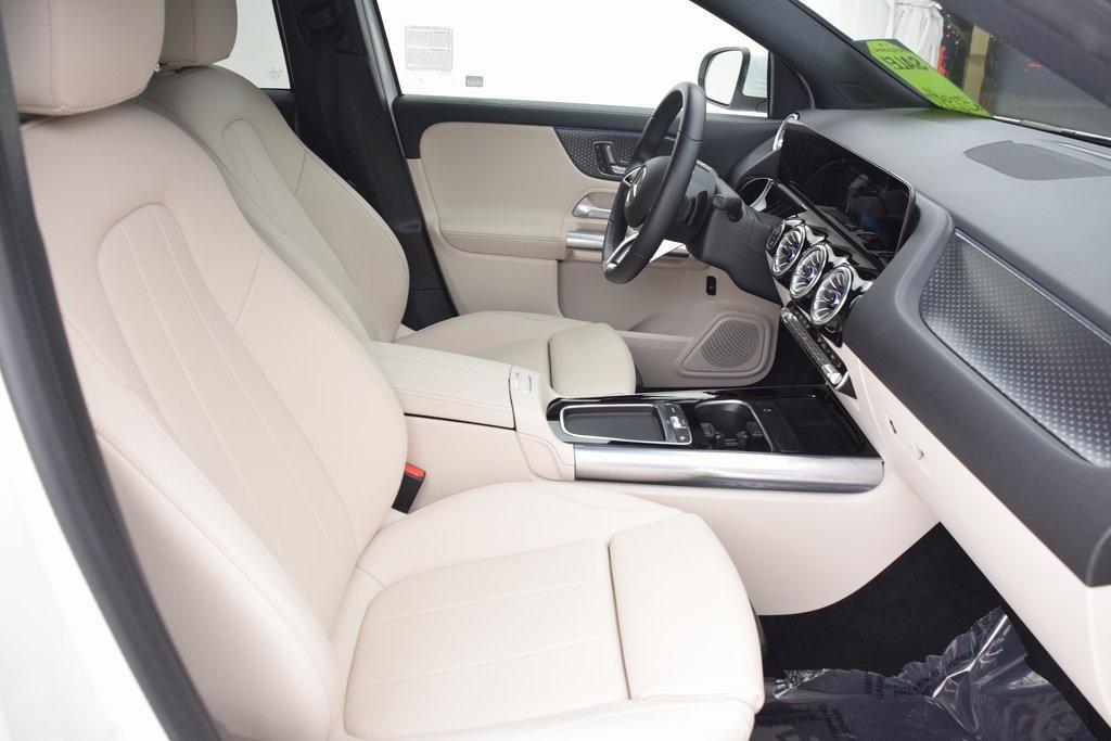 used 2025 Mercedes-Benz GLA 250 car, priced at $35,597