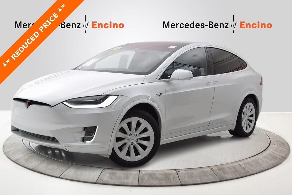used 2020 Tesla Model X car, priced at $33,498