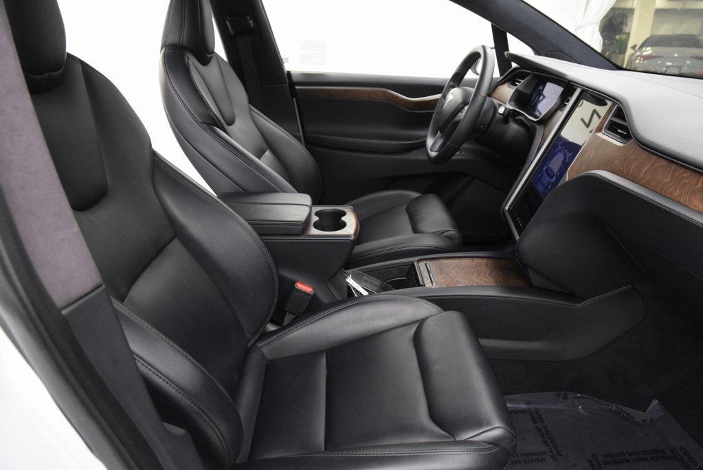used 2020 Tesla Model X car, priced at $33,498