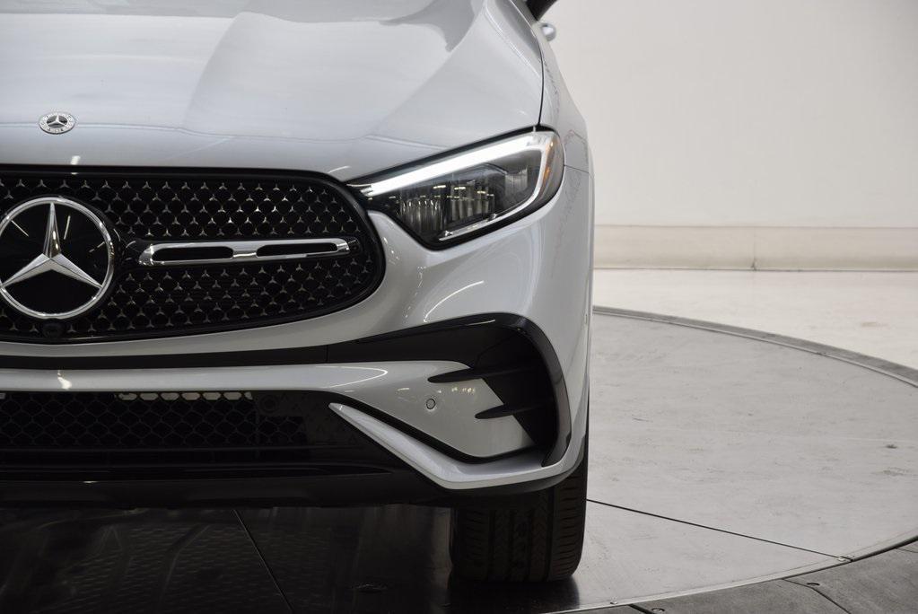 new 2026 Mercedes-Benz GLC 300 car, priced at $58,900