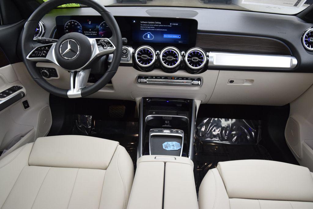 used 2026 Mercedes-Benz GLB 250 car, priced at $42,597