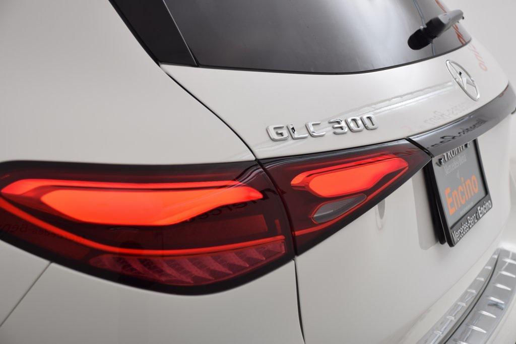 used 2025 Mercedes-Benz GLC 300 car, priced at $47,997