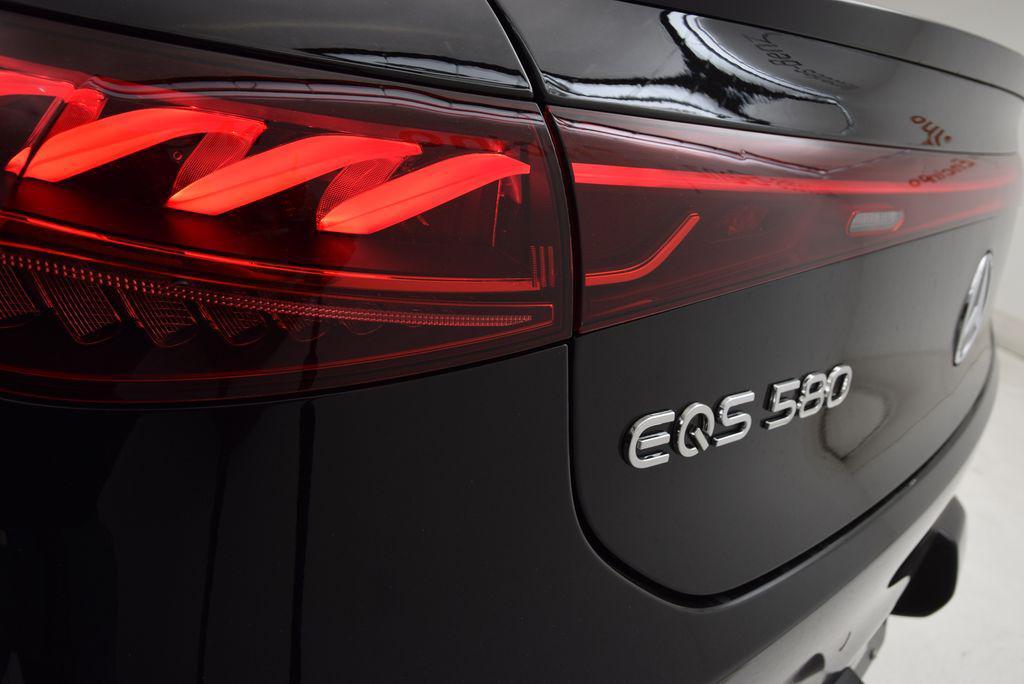 new 2026 Mercedes-Benz EQS 580 car, priced at $125,535