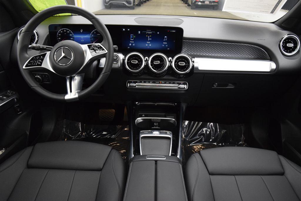 used 2026 Mercedes-Benz GLB 250 car, priced at $39,997