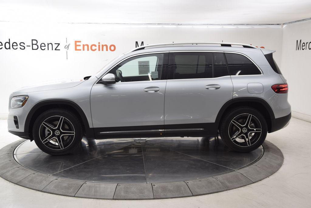 used 2026 Mercedes-Benz GLB 250 car, priced at $39,997