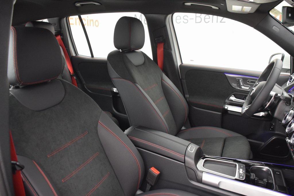 new 2026 Mercedes-Benz AMG GLB 35 car, priced at $62,305