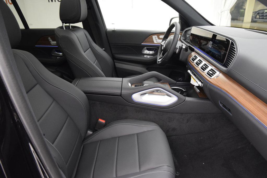 new 2026 Mercedes-Benz GLE 350 car, priced at $72,850