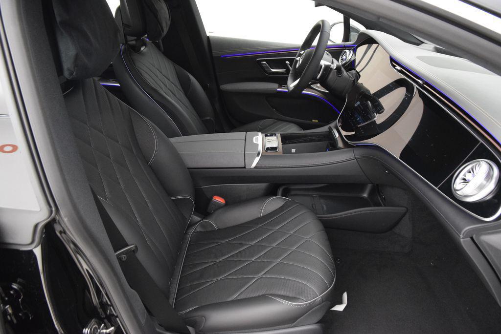 new 2026 Mercedes-Benz EQS 580 car, priced at $132,005