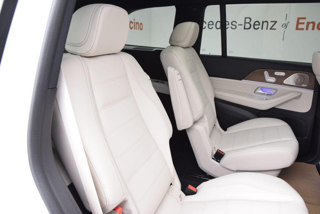 new 2025 Mercedes-Benz GLS 580 car, priced at $117,245