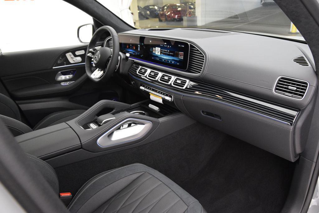 new 2026 Mercedes-Benz AMG GLE 63 car, priced at $146,040