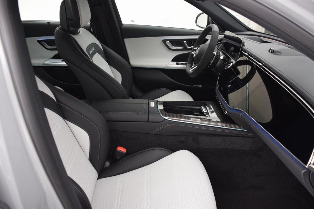 new 2026 Mercedes-Benz AMG E 53 car, priced at $111,135