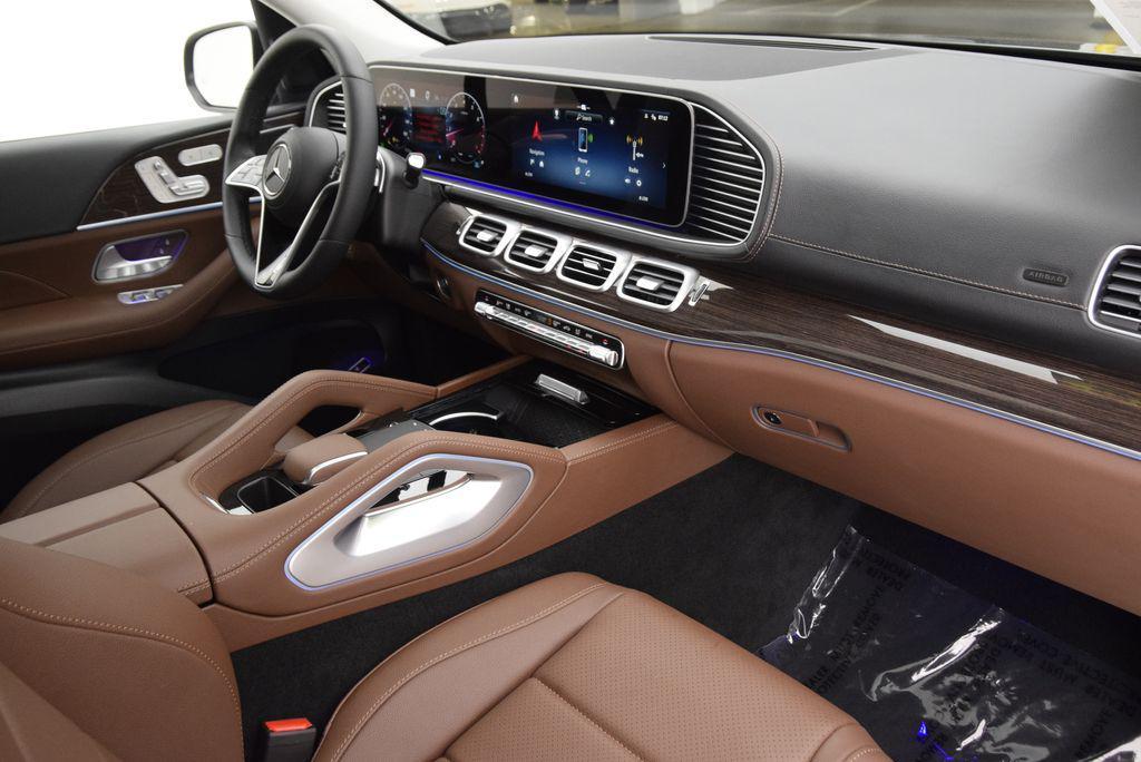 used 2026 Mercedes-Benz GLE 350 car, priced at $63,999